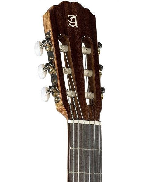 Alhambra Guitarra Clásica "1C" 799, Cedro con Funda
