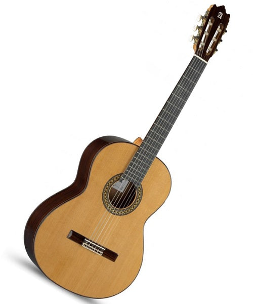 Alhambra Guitarra Clásica "4 P" 807, Cedro con Funda