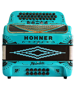 “Exclusiva en Veerkamp Online” Hohner Acordeón Diatónico Anacleto Fa, Si Bemol, Mi Bemol Aqua Con Estuche A9700-FBBEB-AQBU Norteño